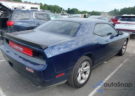 2013 Dodge Challenger Sxt из США, поврежденный, VIN 2C3CDYAG8DH627806